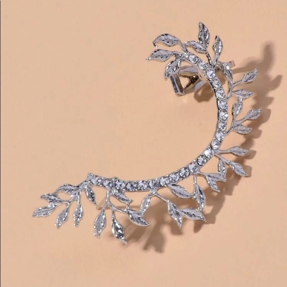 🆕 Rhinestone Ear Climber…Brand NEW! Great Gift Idea !!! - Picture 4 of 4